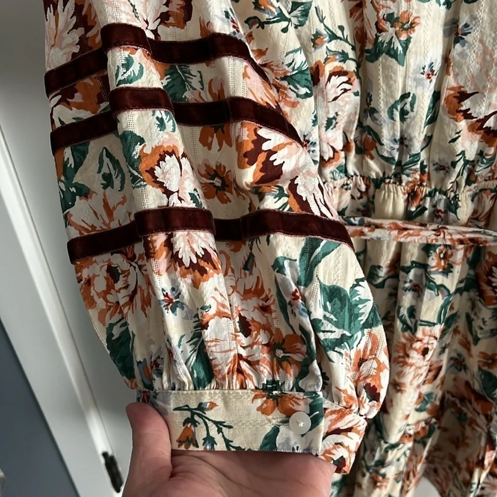 Lauren Conrad floral boho peasant ruffle hem mini dress size medium